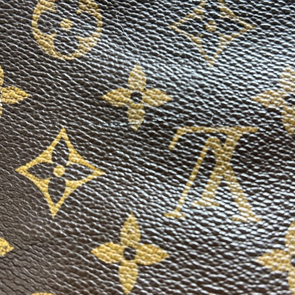 COPY - Louis Vuitton - Picture 8 of 11